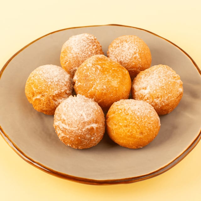 Zeppoles.